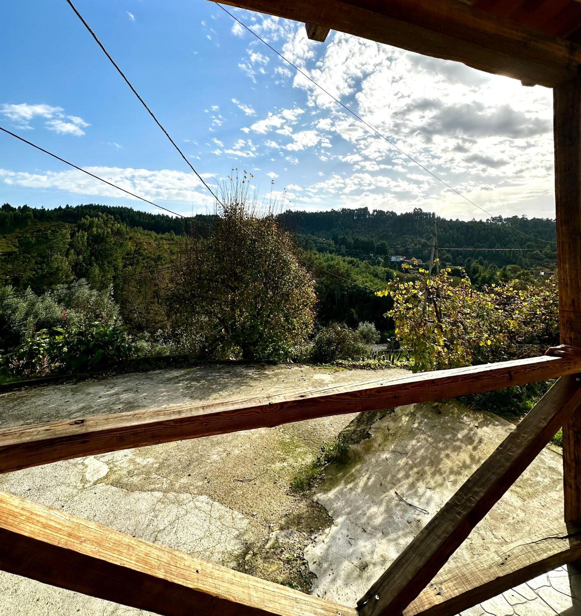 Casa Trilho The Gaios Bed & Breakfast Tabua  Exterior photo